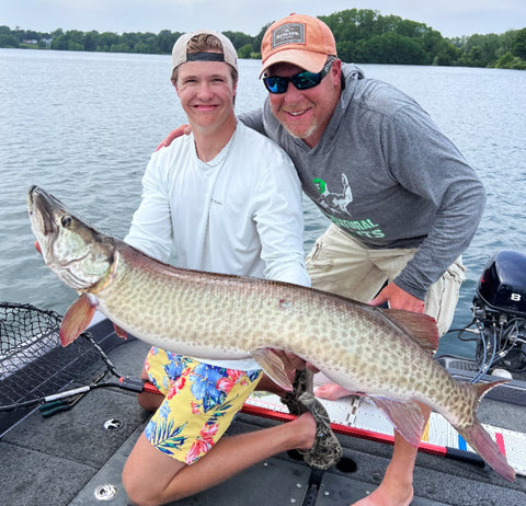 Iowa Muskie Fishing: Best Muskie Lures for Iowa Muskie Fishing